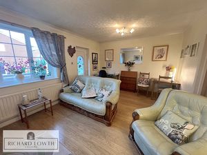 Living Room- click for photo gallery